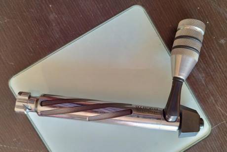 Buenas,

Pongo a la venta mi rifle Sabatti con 2325 tiros por cambio a un proyecto superior.
Rifle, maleta, 10