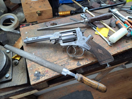 Sabéis cómo va el lanzamiento del revólver de Arsa, modelo Adams 1857?
Características y precio?
Ya hay 20