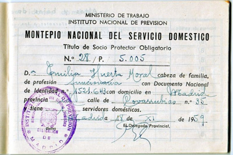 EN RECUERDO Y HOMENAJE A LOS QUE YA NO ESTÁN. 

Si pones en  GOOGLE    PASAPORTES EN LA MEMORIA   da 151