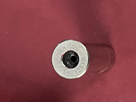 Hola, vendo:

205 vainas calibre .357 mag 
 -100 marca federal latonadas.
 -105 marca Winchester cincadas 11