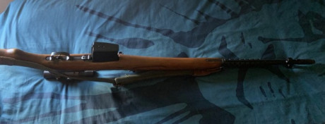 SE VENDE RIFLE TOKAREV SVT-40 SEMIAUTOMÁTICO SNIPER CON MIRA TELESCÓPICA. 
CALIBRE 7,62 x 54 R.
AÑO 1940.
TODO 01