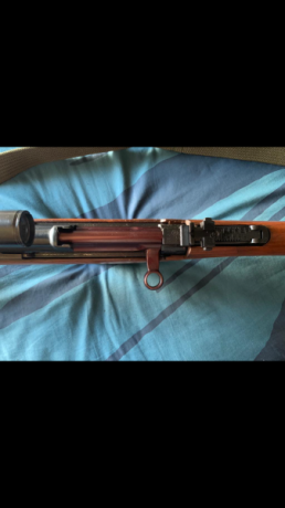 SE VENDE RIFLE TOKAREV SVT-40 SEMIAUTOMÁTICO SNIPER CON MIRA TELESCÓPICA. 
CALIBRE 7,62 x 54 R.
AÑO 1940.
TODO 40