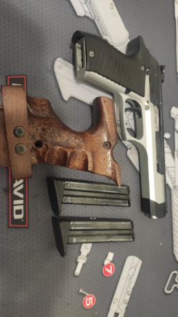 Vendo CZ 122 sport cal 22 LR.
La compré hace unos 10 meses y hace poco compre una Benelli del mismo calibre.
Está 10