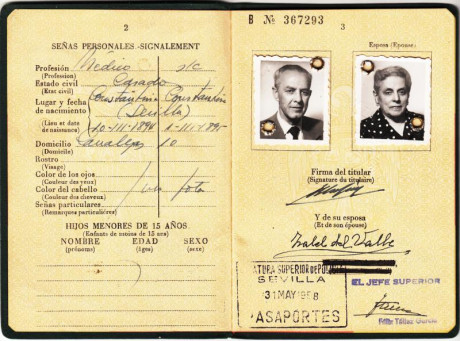  EN RECUERDO Y HOMENAJE A LOS QUE YA NO ESTÁN. 

Si pones en  GOOGLE   PASAPORTES EN LA MEMORIA  da igual 172