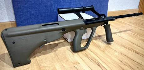    STEYR AUG .222 Remington   

  Características:  

Bullpup.
Ambidiestro con cambio ventana expulsión.
Versión 02