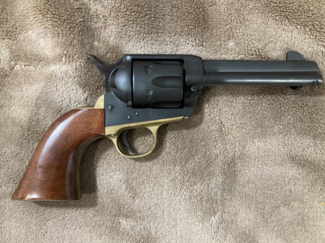 Se venden o cambian por palanquero 30 30 
Mossberg 500 atp cal 12 precio 400
Winchester cal 12 precio 32
