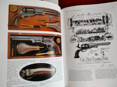 Hola, 
Voy a poner a la venta varios libros sobre armas COLT , empiezo con uno sobre los revolver tipo 70