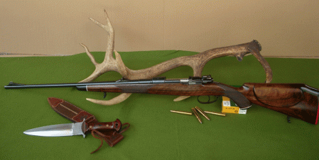 Hola a todos, para los expertos en armas de guerra, en este caso se trata de un Vz24 custom Cal 7,92x57 01