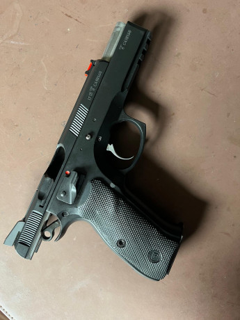 Cz SHADOW1 
Vendo. Muy poco uso.
750 euros . (Más gastos de envío si es fuera de Coruña). 01