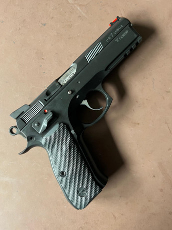 Cz SHADOW1 
Vendo. Muy poco uso.
750 euros . (Más gastos de envío si es fuera de Coruña). 00