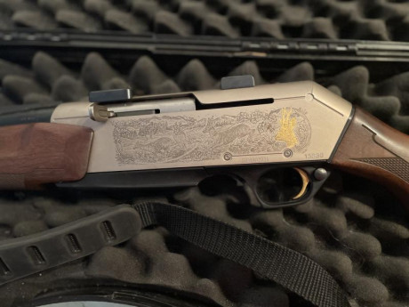 Se vende Rifle Browning Longtrack eclipse gold en calibre 9.3x62 . Rifle en excelente estado! 900€ y se 01