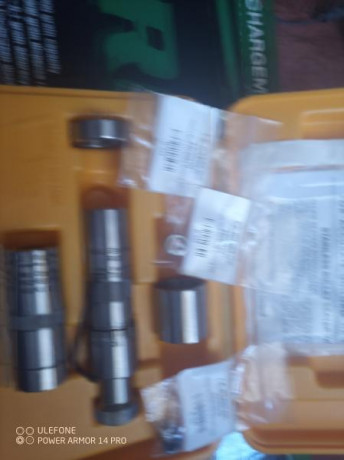 Báscula rcbs lite precio 300 eurs,dais Wilson calibre 308 con prensa recta precio 300 eurs, ultrasonido 00