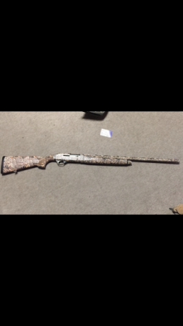 Vendo escopeta repetidora camo calibre 20 marca ata. La escopeta se encuentra en perfectas condiciones 02