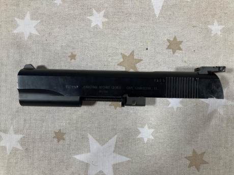 Se vende armscor 1911 y kit del 22 precio 700 también se podría cambiar por pistola glock 17 hk usp o 31
