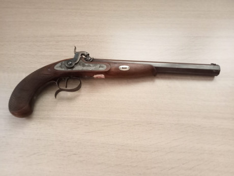 Vendo pistola Hege West Germany-A- Lausanne Calibre 33,practicamente nueva muy poco uso, interesados mandar 10