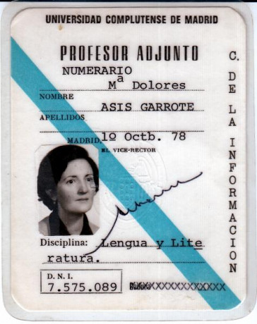  EN RECUERDO Y HOMENAJE A LOS QUE YA NO ESTÁN. 

Si pones en  GOOGLE    PASAPORTES EN LA MEMORIA   da 61