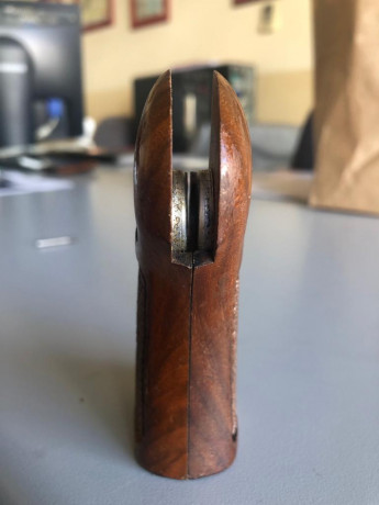 Vendo CACHAS ORIGINALES del Revolver clásico Smith & Wesson K-38 o también denominado Modelo 15-4

El 10