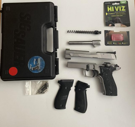 Vendida.

Por hacer sitio para un proyecto nuevo pongo a  la venta está Sig Sauer P226 S Allround X-Line 12