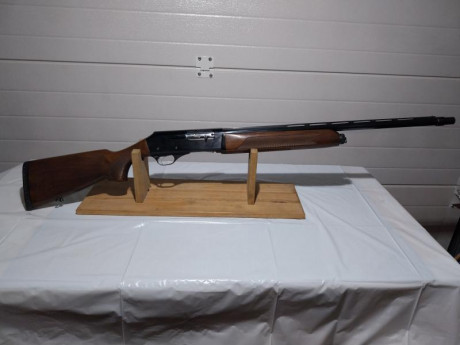 Pongo a ala venta escopeta de caza marca Lamber, estado impecable, el arma se encuentra en Toledo, el 00