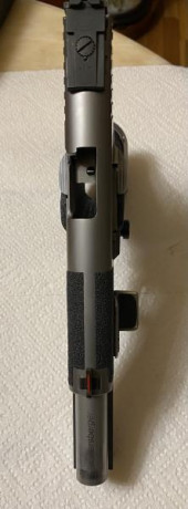 Vendida STI 40 S&W fabricada por Prommersberger, la pistola esta impecable, tiene poco uso, esta nitrurada.
Se 00