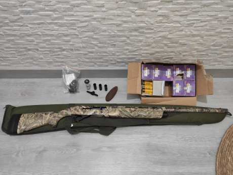 franchi compact affinity 3 camuflaje cal.20 está en perfecto estado , habrá tirado 2 cajones de cartuchos 02