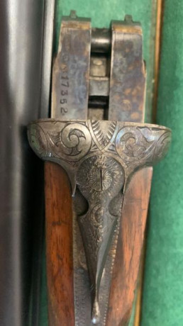 Un amigo vende esta escopeta artesanal hecha por la firma vasca Arrieta con doble gatillo y dos juegos 02