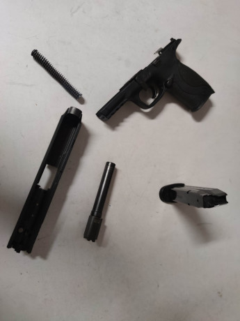 Por falta de tiempo y para liberar cupo se vende pistola semiautomática Smith and Wesson MP9 muy cuidada 01