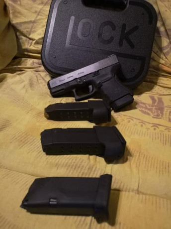 Buenas noches. Glock 30 guiada en F, 4 cargadores, disparador aligerado, miras etc, adjunto fotos cambio 02