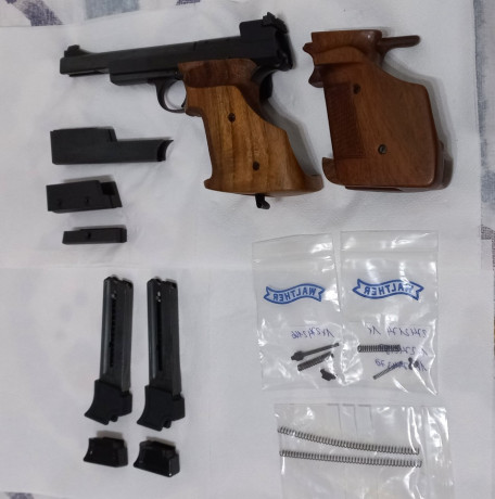        ***Vendida, gracias a todos por el interés***  

Vendo pistola Hammerli 208 International, cal. 00