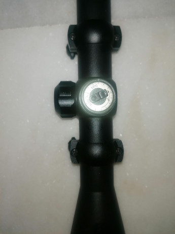 Mira telescópica 3-9 x 40 marca Zeus
Retícula en Forma de Cruz 1/4MOA
 Amplio Alivio Ocular Adapta a 20/22mm
Diámetro 00