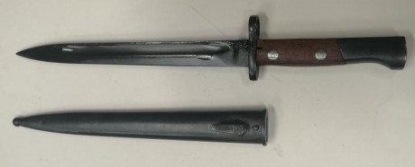 Bayoneta M48 para el fusil Mauser kar98 fabricado en la antigua Yugoslavia. Va marcado PREDUZECE 44 y 00