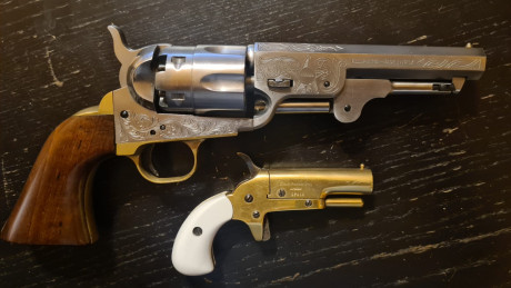 Colt sheriff de Pietta c.44, esta en Madrid, en Valdemoro o Cantoblanco.  muy bien cuidado,  no cambio, 00