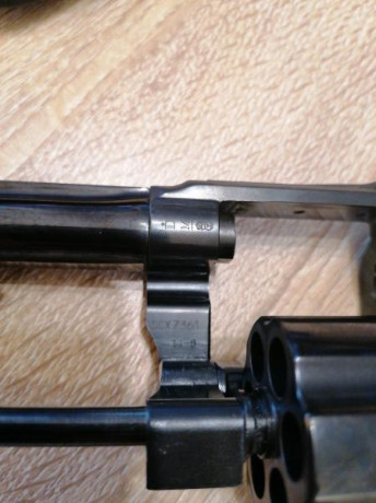 Buenos días. Me dirijo a los poseedores del Smith and Wesson modelo 14. He conseguido uno de ocasión en 70