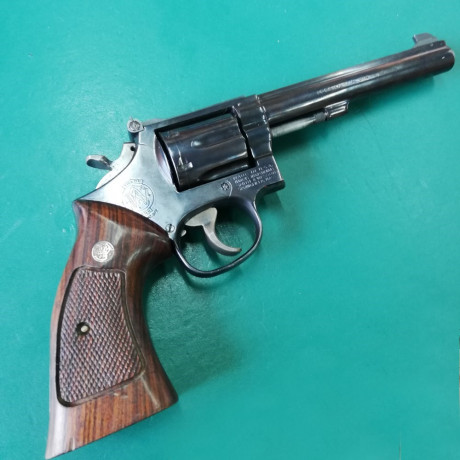 Buenos días. Me dirijo a los poseedores del Smith and Wesson modelo 14. He conseguido uno de ocasión en 60