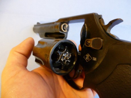 Buenas, habeis leido el nuevo reglamento?, para 108. Armas inutilizadas.
1. Se considerará inutilizada 111