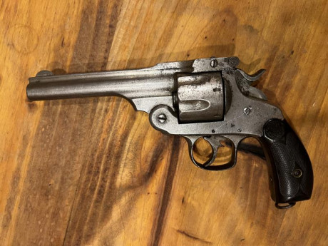 Se vende revólver Smith & Wesson original, no copia, totalmente original y funcional, calibre .44 01