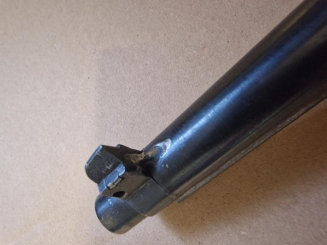 Buenos días, tengo un Mauser Oviedo desde hace poco tiempo y he observado dos cosas:

- Lo que parecen 52