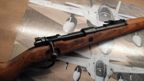 Buenos días,

quería saber si conocéis/recomendais algún armero para restaurar un rifle Mauser K98. Funciona 10