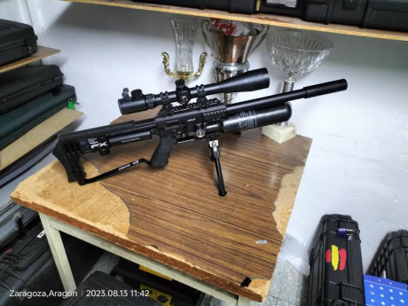 Vendo FX Impact MK2 Power Plenum 
Calibre 4,5
Visor Zos 10x40x50 y anillas
Bipode
Sonda de recarga
Adaptador 12