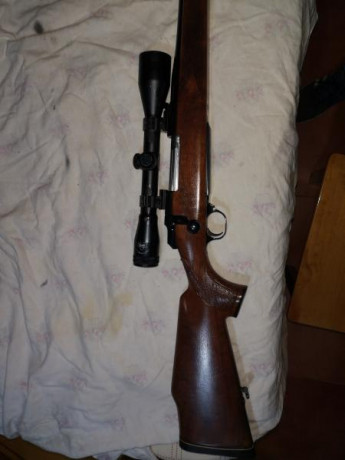 Por falta de uso, vendo browning bbr calibre 300.
Perfecto estado, maderas restauradas.
Visor de regalo. 01