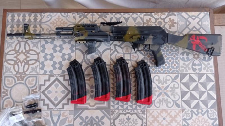 Se vende carabina del 22LR de la marca GSG modelo AK-47, guiada en A (EA).

Se trata de la versión tradicional 01