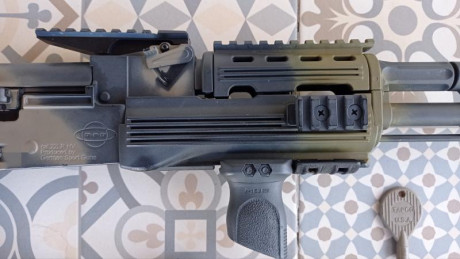 Se vende carabina del 22LR de la marca GSG modelo AK-47, guiada en A (EA).

Se trata de la versión tradicional 11