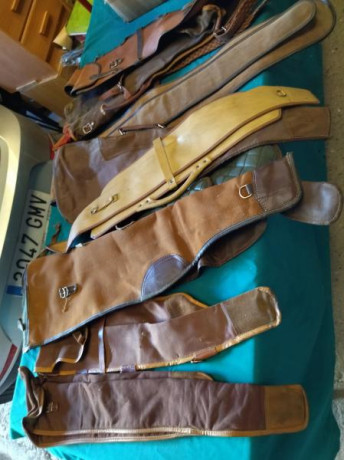 Vendo 9 fundas que tenia por casa, unas estan casi nuevas y otras no muy bien pero todas funcionales

Precio 00