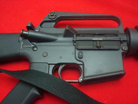 Pues eso que por exceso de rifles y no usar voy a vender mi colt,esta como nuevo,solo hemos sido dos propietarios 01