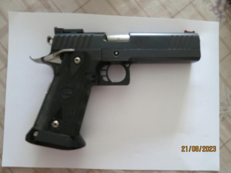 HOLA VENDO MI STI EDGE 9*19 CON DOS CARGADORES.
VA PERFECTA MUY FINA A TODA PRUEBA EN BARCELONA, MI TELF. 02