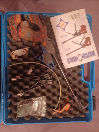 Vendo pistola de libre con disparador electrónico. 
Está en Zaragoza para ver y probar.
650€. Portes por 00