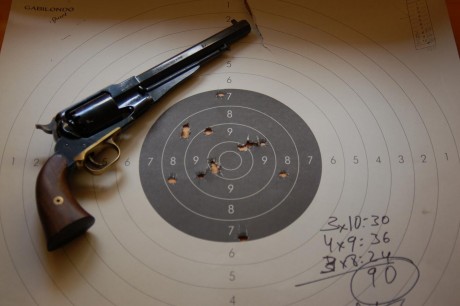 hola a todos es la pimera vez que entro en el foro i tengo una duda entre el revolver remington 1858 de 00