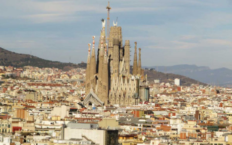 Hola a todos. Mi nombre es Fernando. Soy de Barcelona y estoy muy entusiasmado de formar parte de este 10