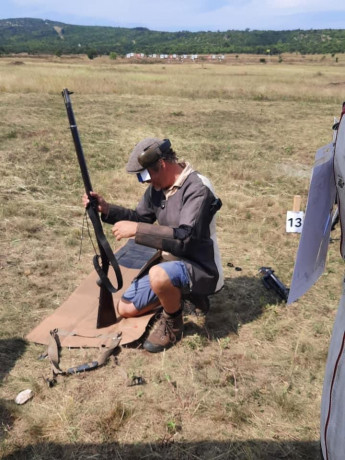 Se ha celebrado el campeonato de Europa de armas históricas en Francia.
En el campo de tiro que será, 00