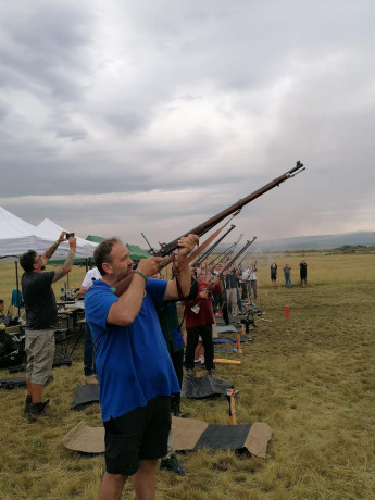 Se ha celebrado el campeonato de Europa de armas históricas en Francia.
En el campo de tiro que será, 10